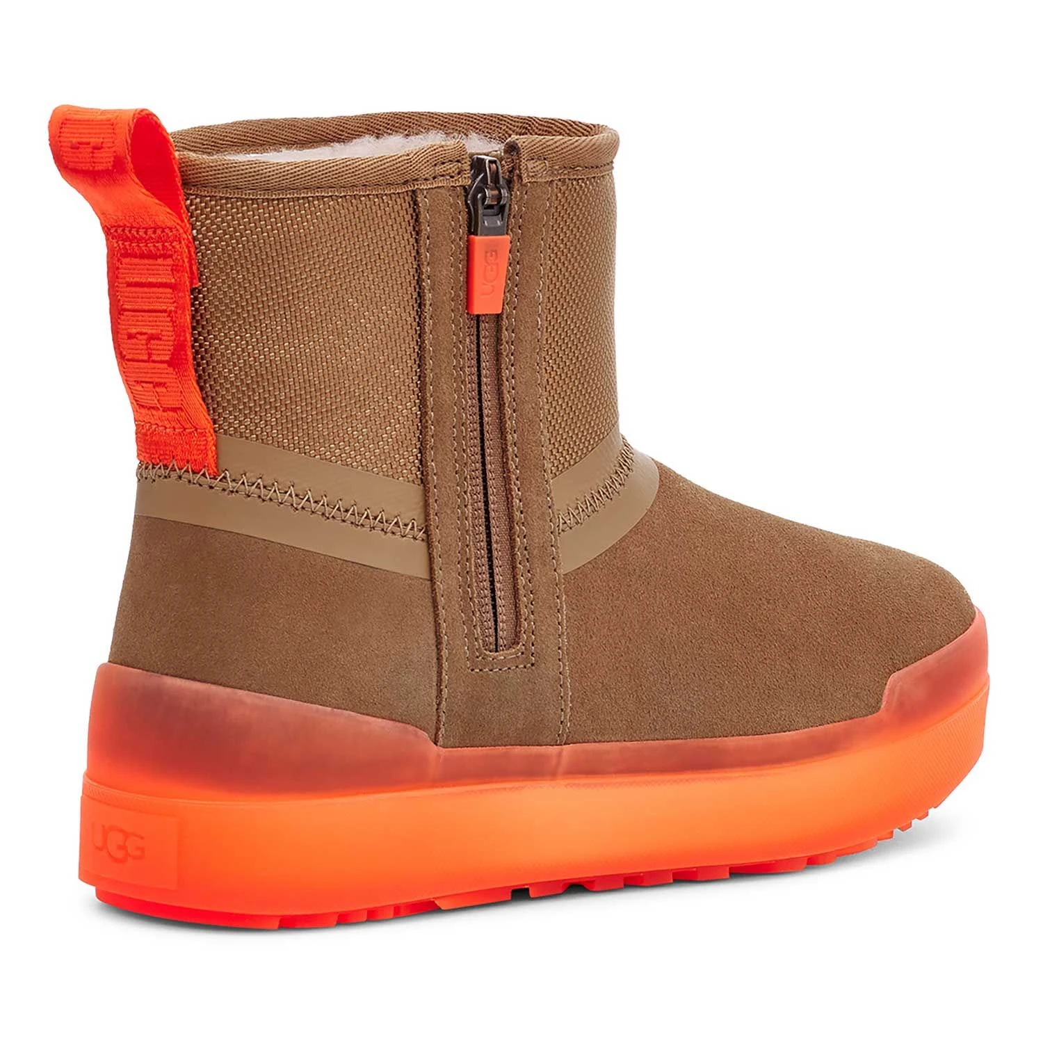 Ugg DAMEN SCHUHE LASSIC TECH MINI – Bild 3